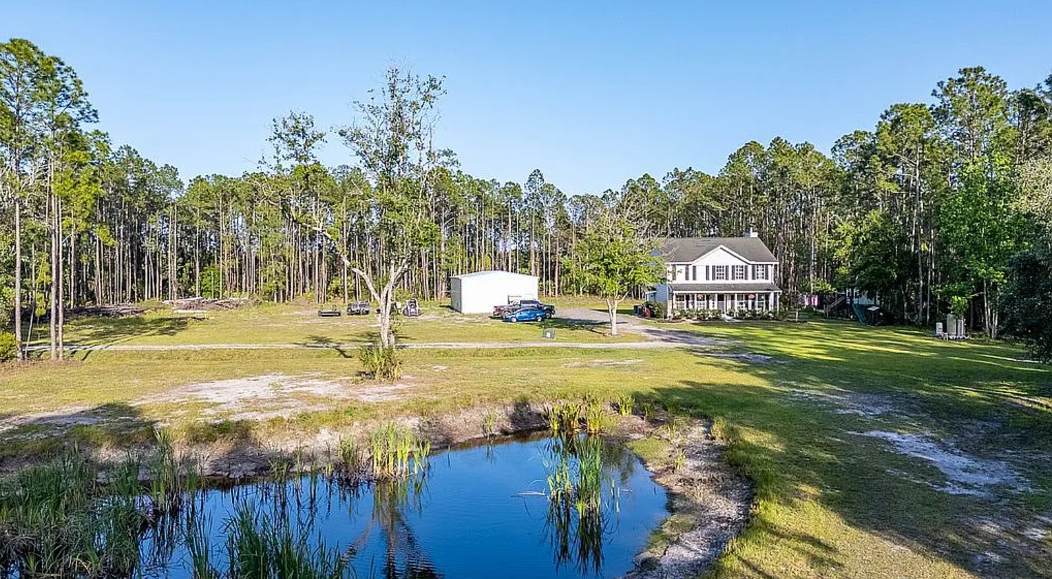 3 Bedroom House For Sale By Owner in Osteen, FL