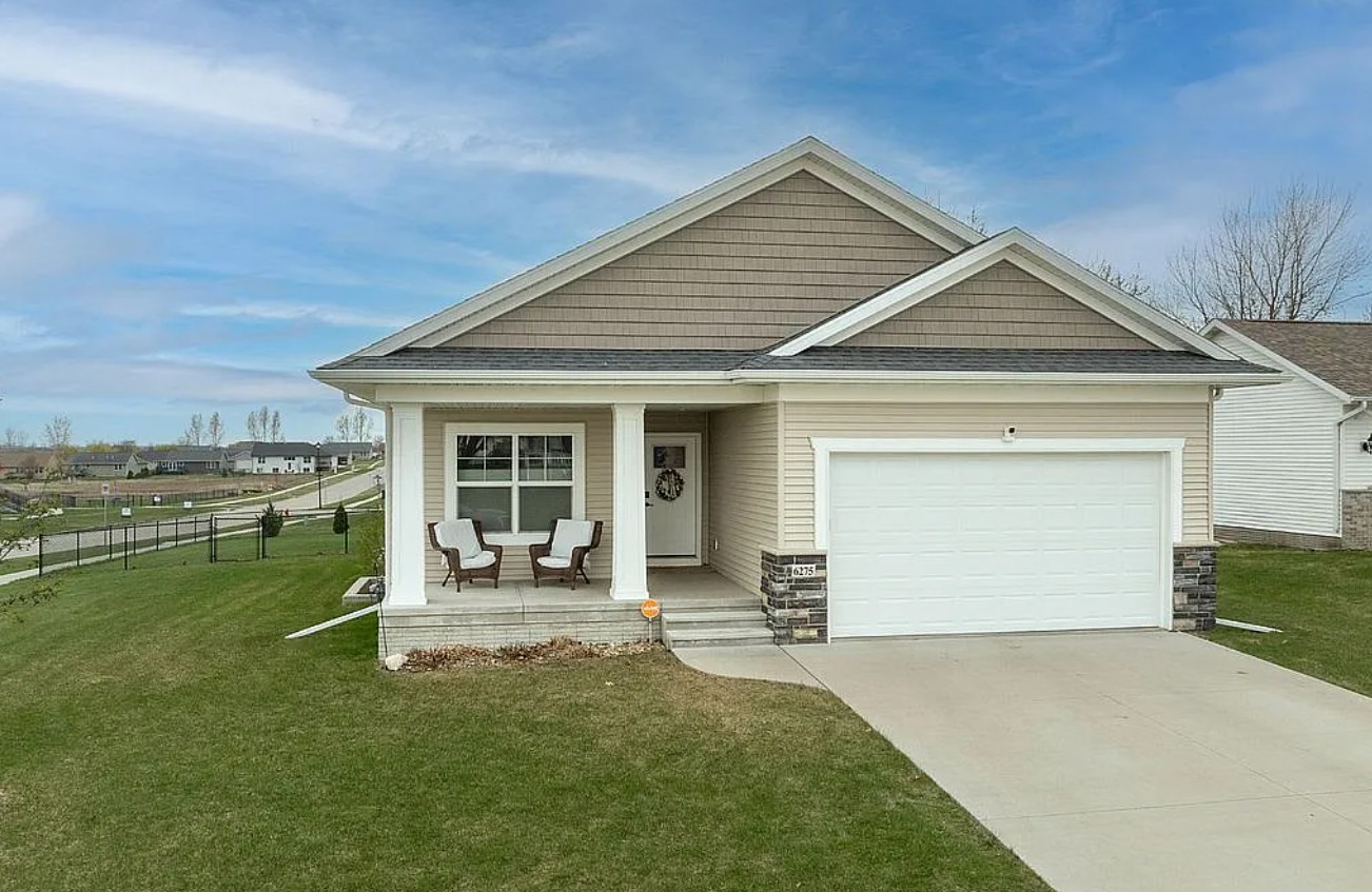 4 Bedroom House For Sale By Owner in Marion, IA