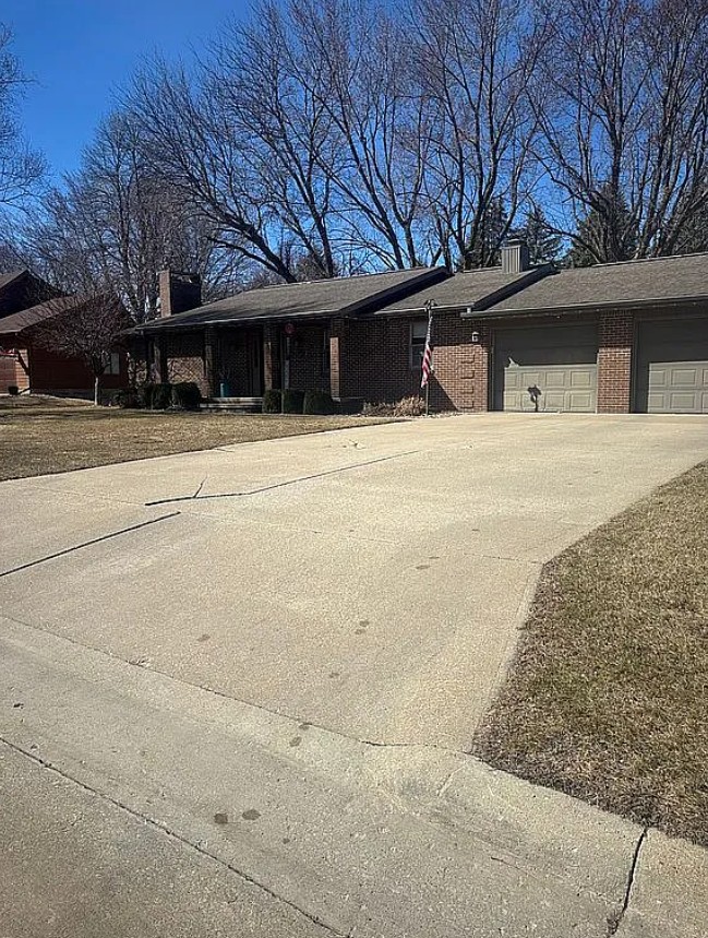 4 Bedroom House For Sale By Owner in Storm Lake, IA