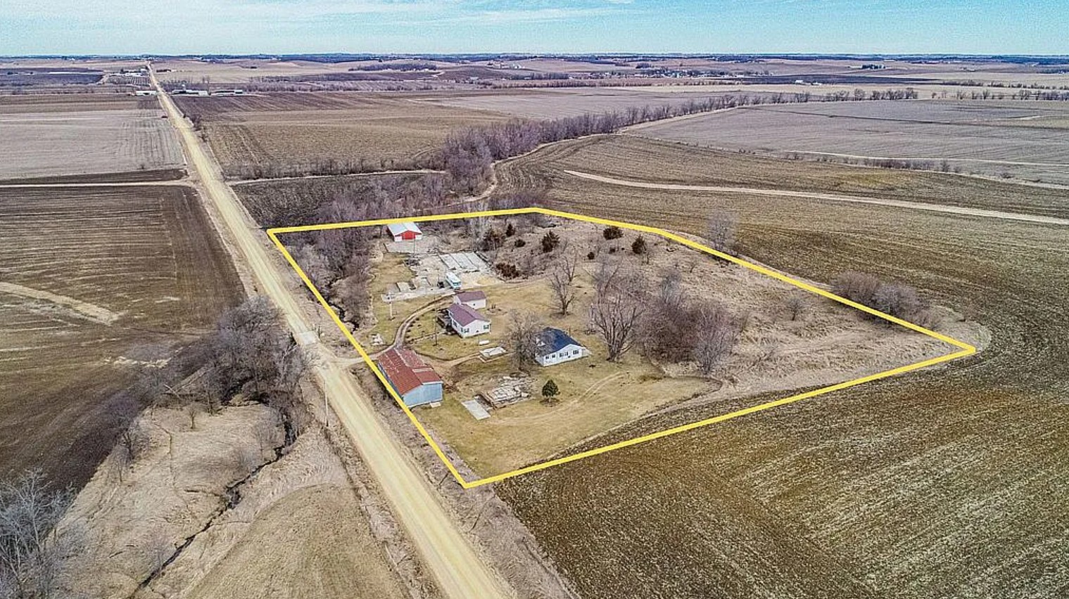 Farm Auction For Sale By Owner in Anamosa, IA