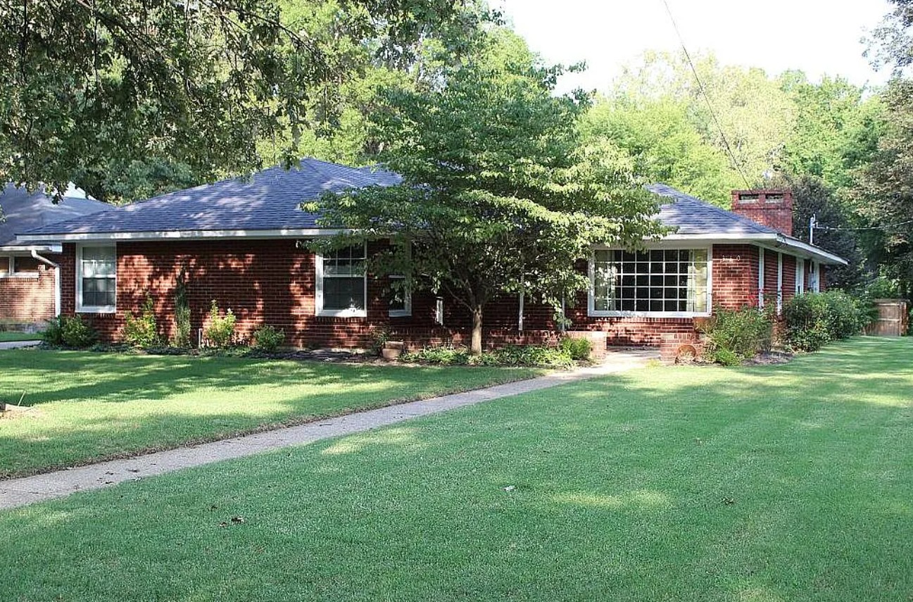 3 Bedroom House For Sale By Owner in Kennett, MO