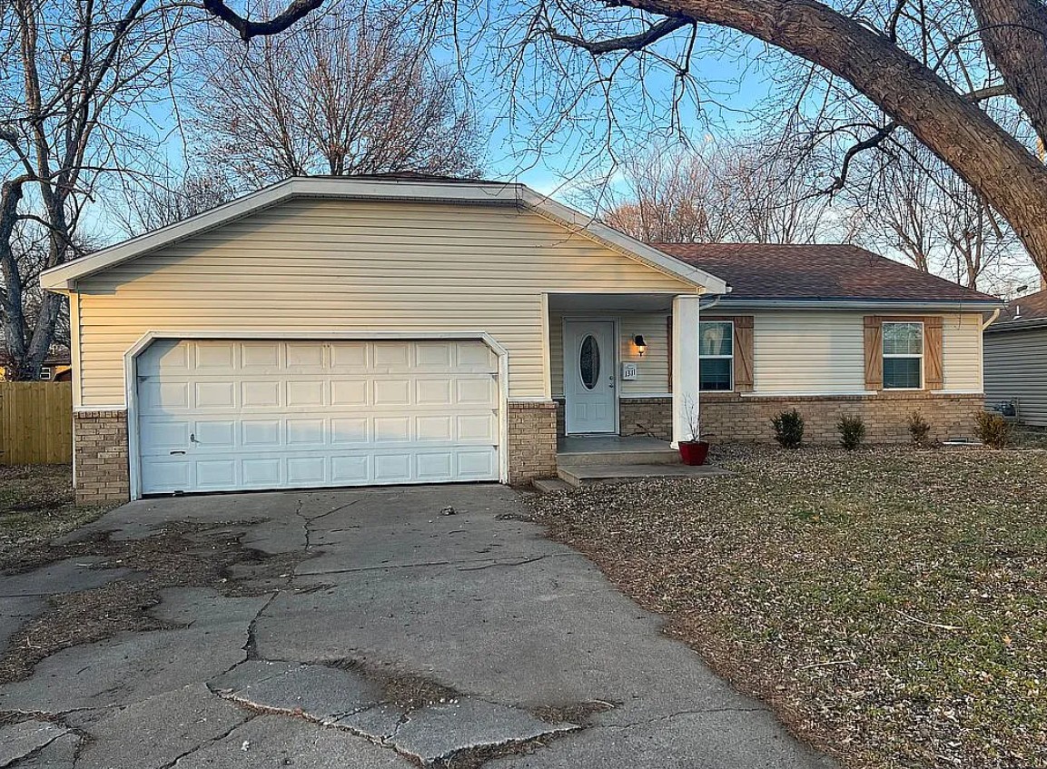 3 Bedroom House For Sale By Owner in Springfield, MO