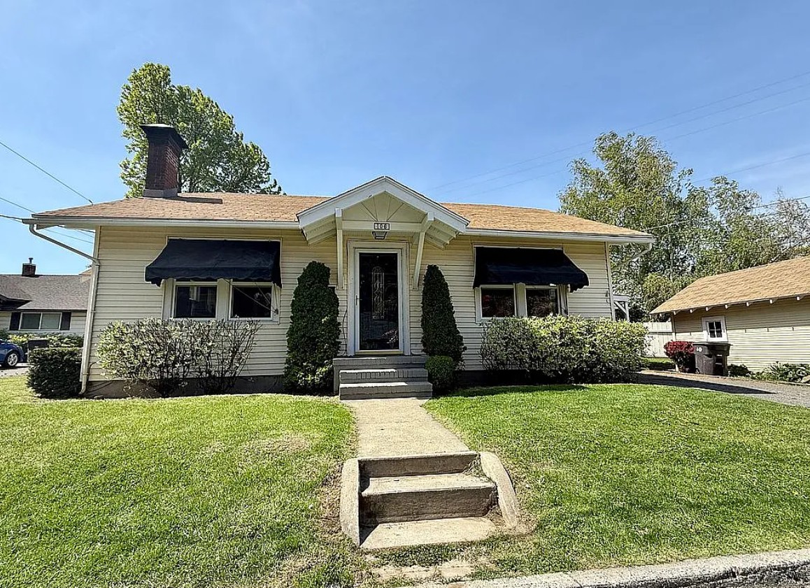 2 Bedroom House For Sale By Owner in Yakima, WA