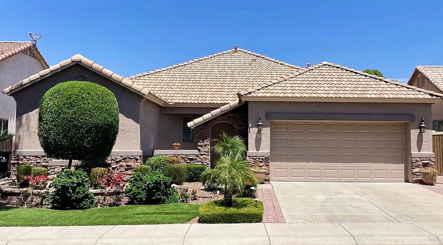 3 Bedroom House For Sale By Owner in Glendale, AZ 
