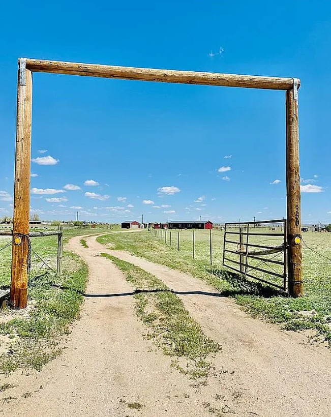 3 Bedroom House For Sale By Owner in Calhan, CO 