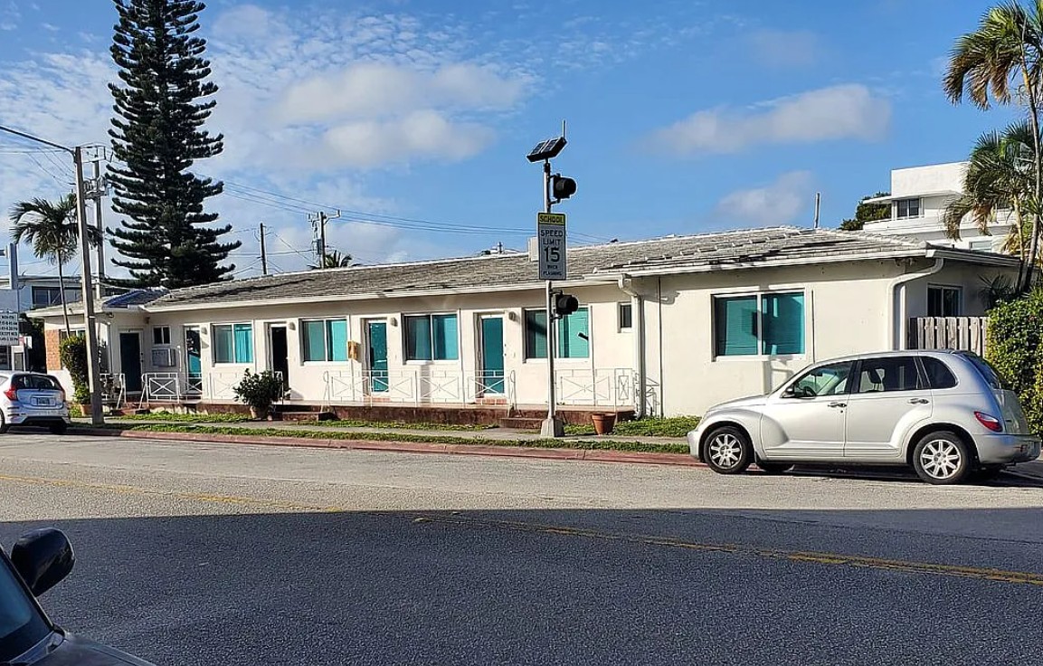 6 Unit Apartment For Sale By Owner in Miami Beach, FL