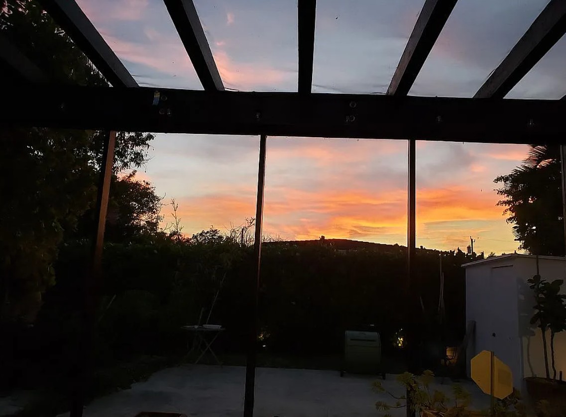 2 Bedroom House For Sale By Owner in Surfside, FL 