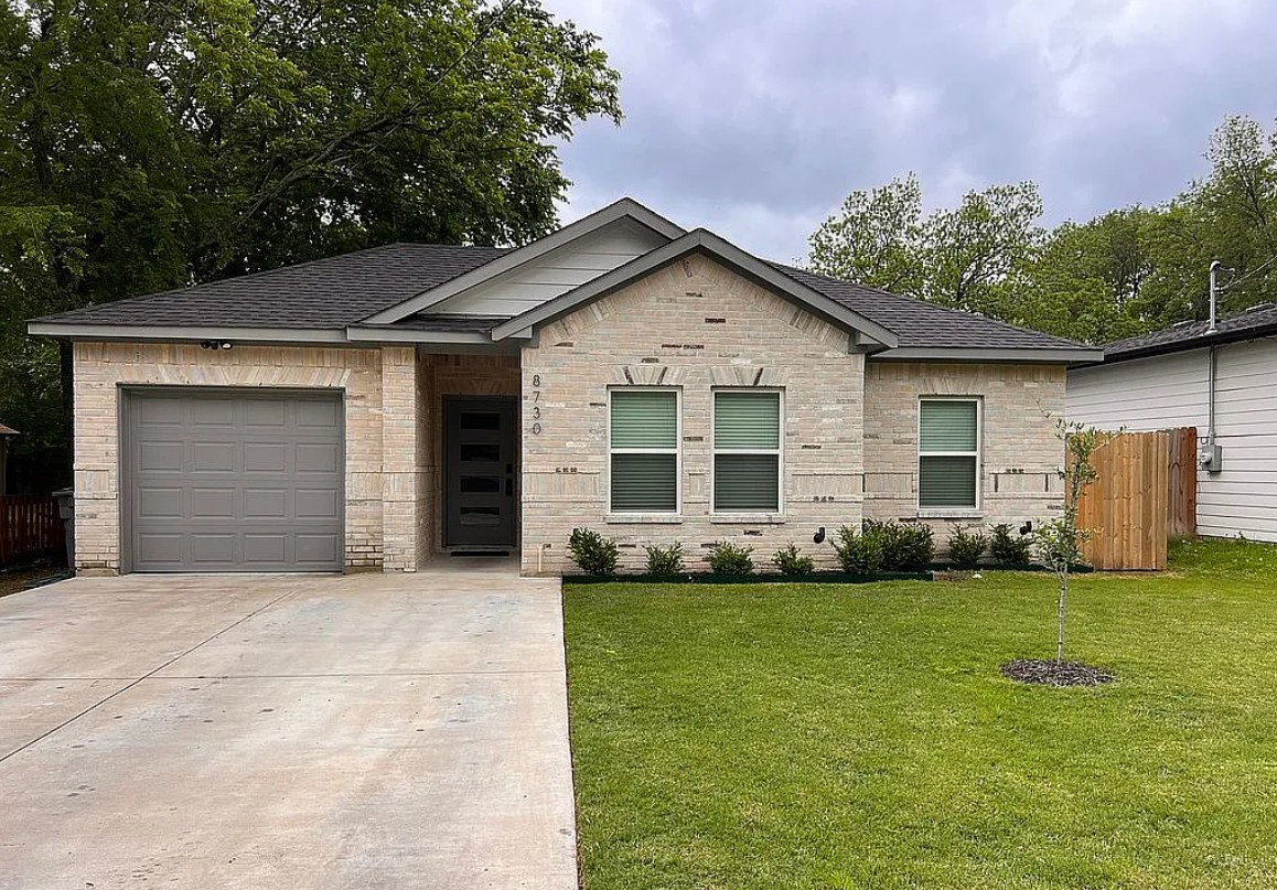 4 Bedroom House For Sale By Owner in Dallas, TX 