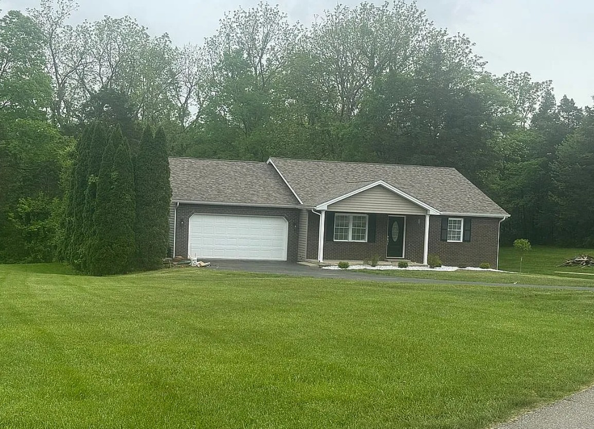 3 Bedroom House For Sale By Owner in North Vernon, IN 