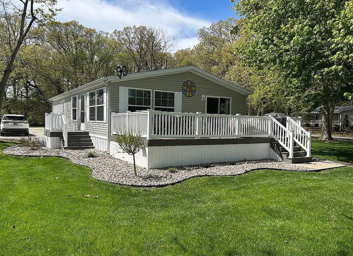 3 Bedroom House For Sale By Owner in Leesburg, IN