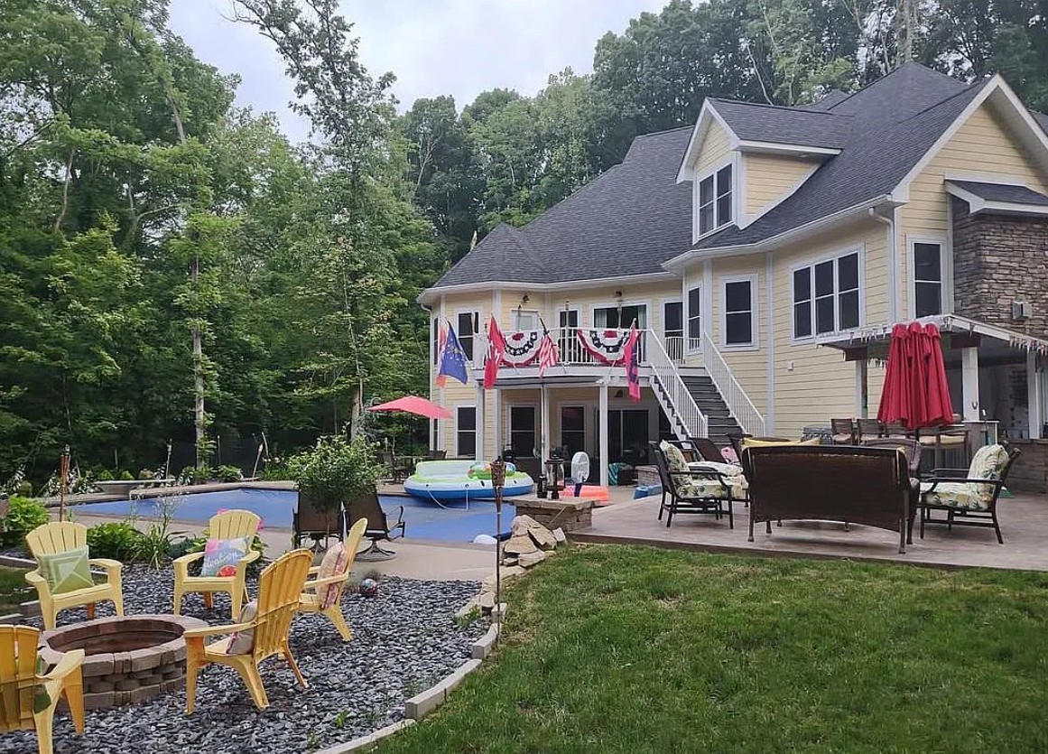 5 Bedroom House For Sale By Owner in Bloomington, IN