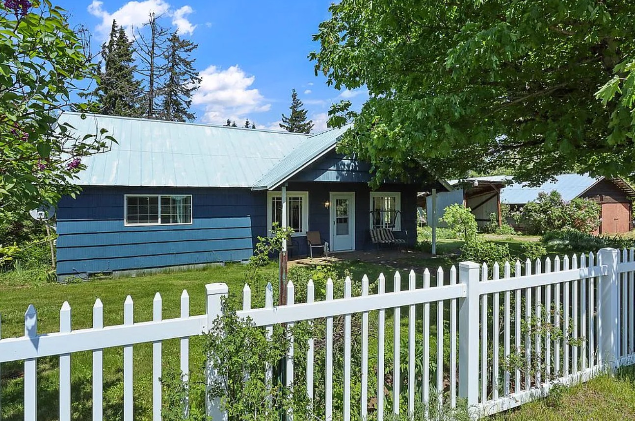 2 Bedroom House For Sale By Owner in White Salmon, WA 