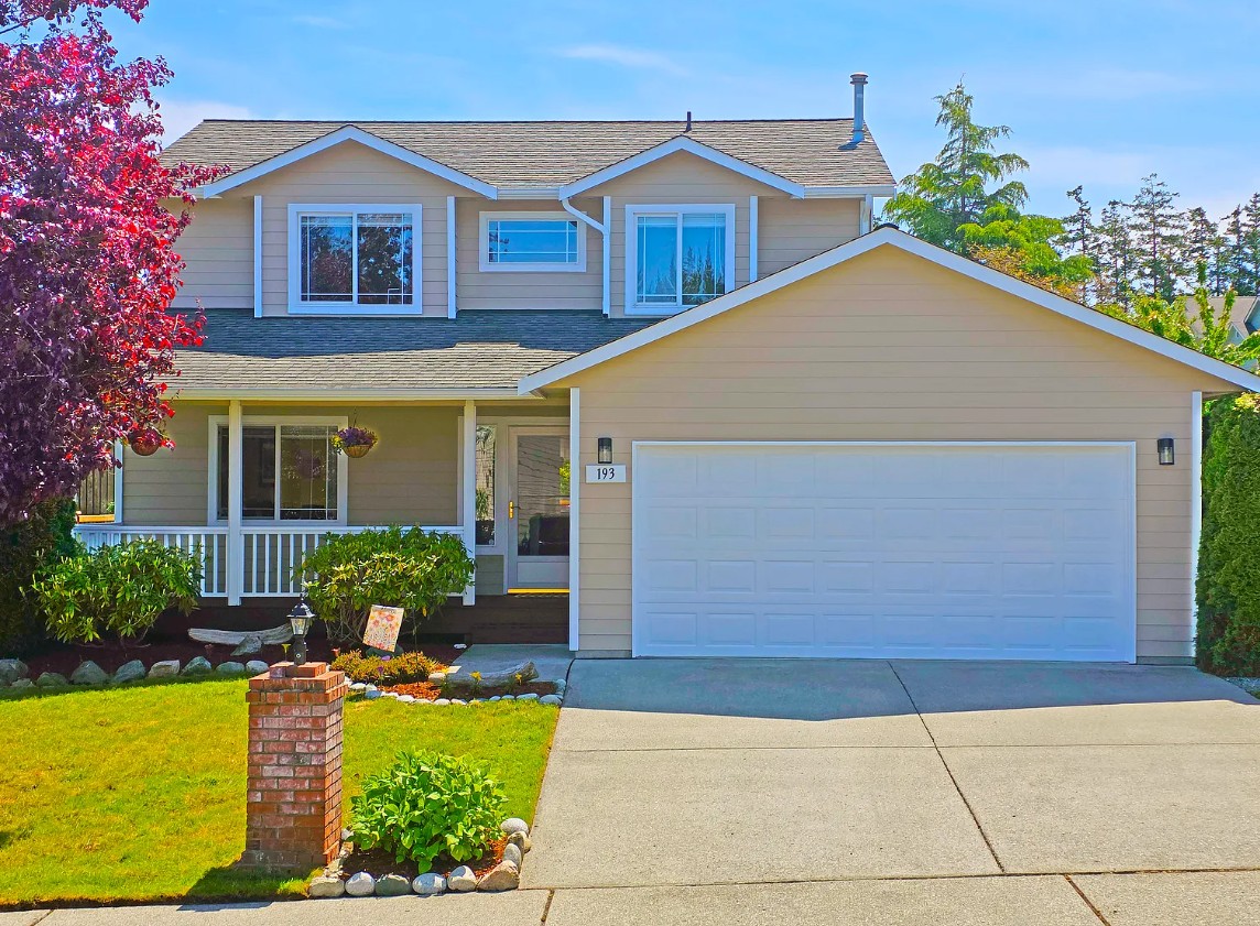 3 Bedroom House For Sale By Owner in Oak Harbor, WA 
