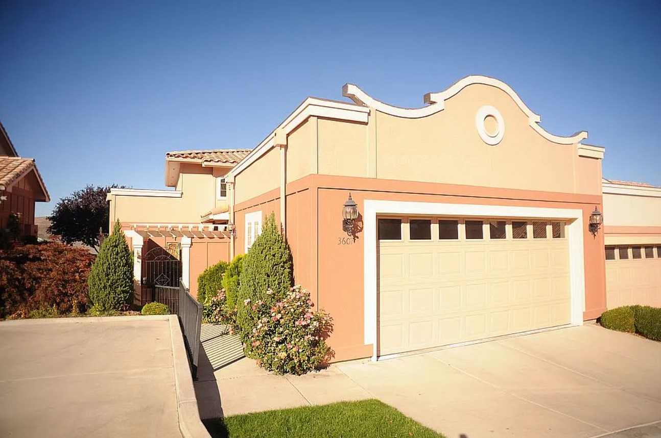 2 Bedroom House For Sale By Owner in Yakima, WA 