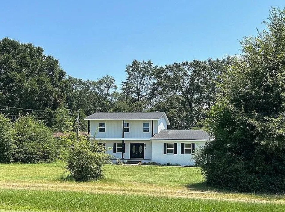 Recently Updated House For Sale By Owner in Jay, FL