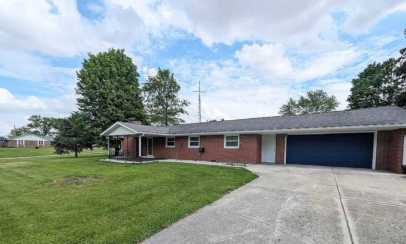 3 Bedroom House For Sale By Owner in Elwood, IN