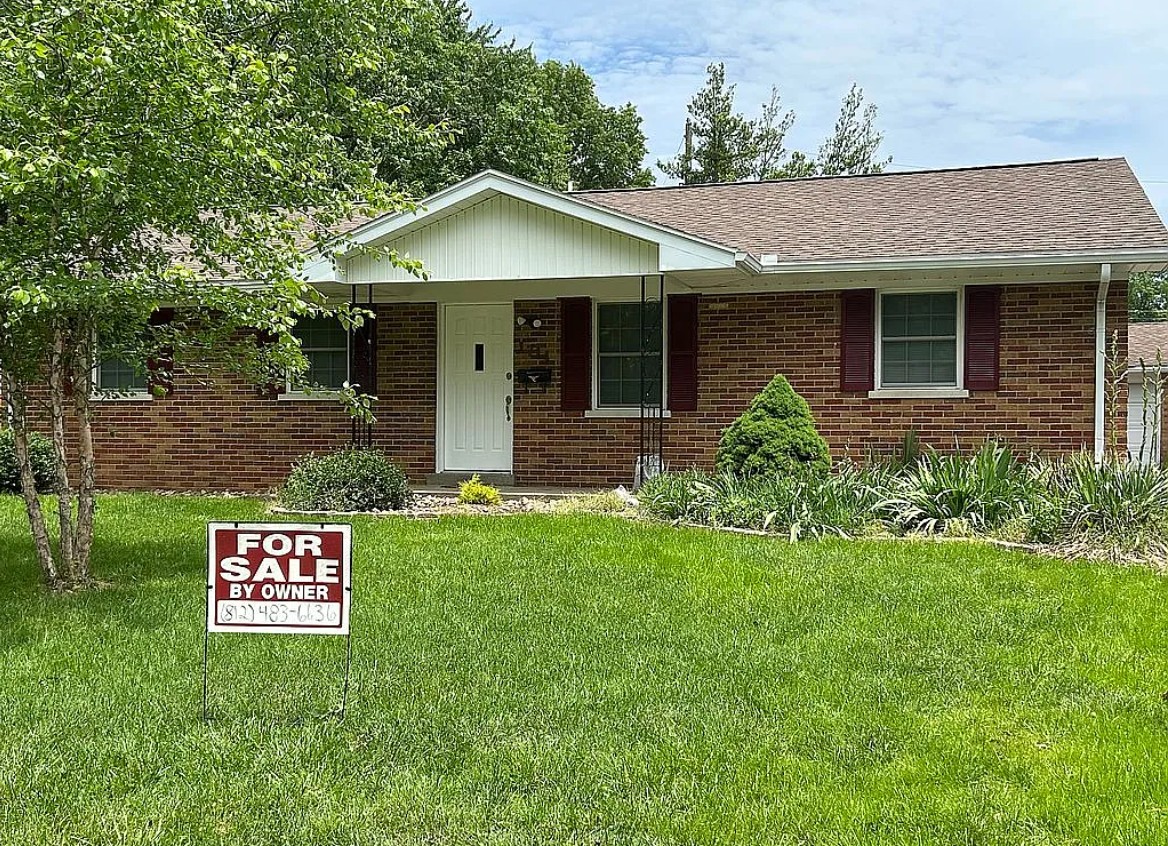4 Bedroom House For Sale By Owner in Evansville, IN