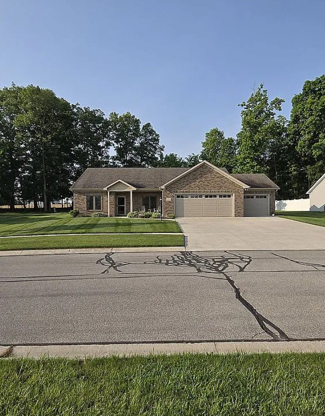 3 Bedroom House For Sale By Owner in Columbia City, IN
