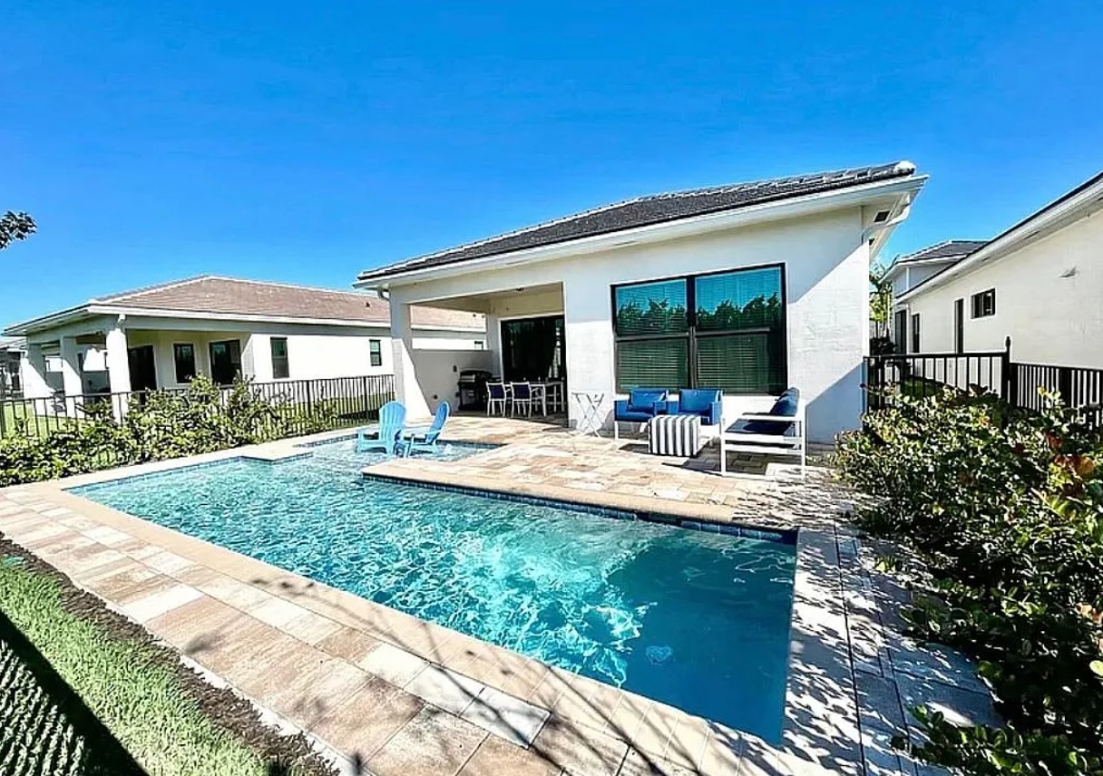 3 Bedroom House For Sale By Owner in Loxahatchee, FL 