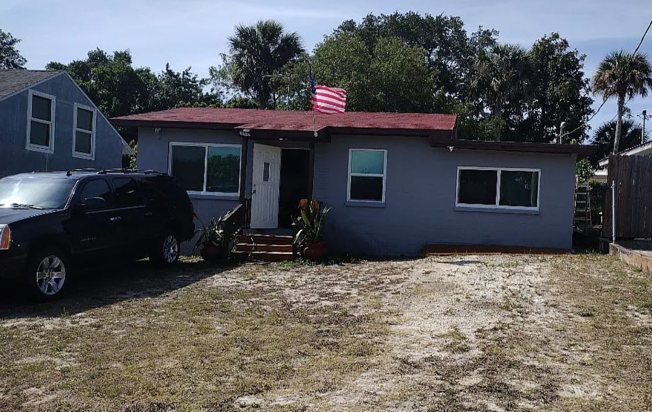 2 Bedroom House For Sale By Owner in Fort Pierce, FL