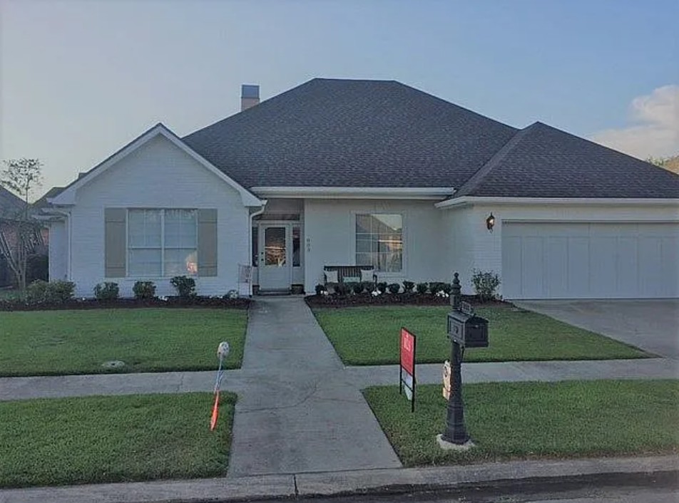 4 Bedroom House For Sale By Owner in Lafayette, LA 