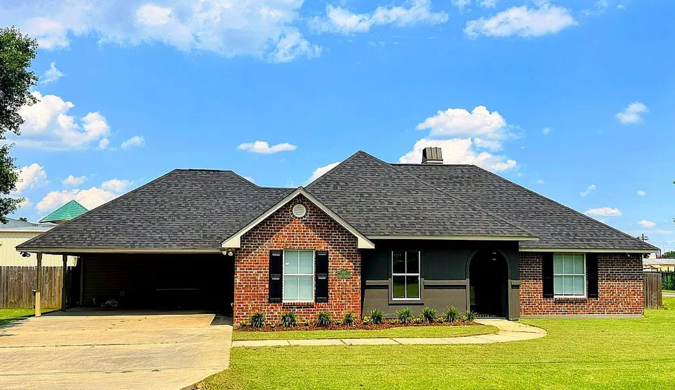3 Bedroom House For Sale By Owner in Gonzales, LA 