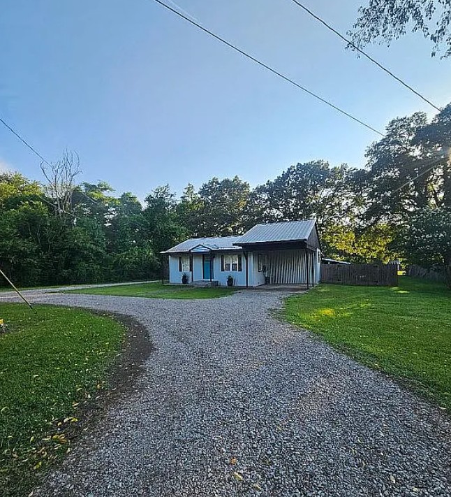 2 Bedroom Tiny Home For Sale By Owner in Crump, TN
