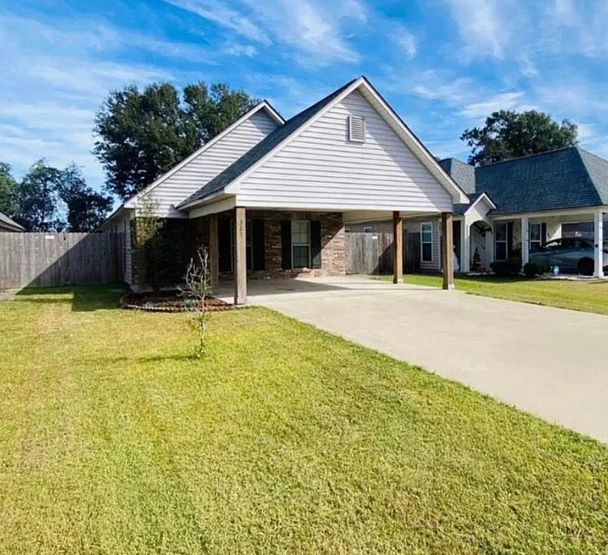 3 Bedroom House For Sale By Owner in Abbeville, LA