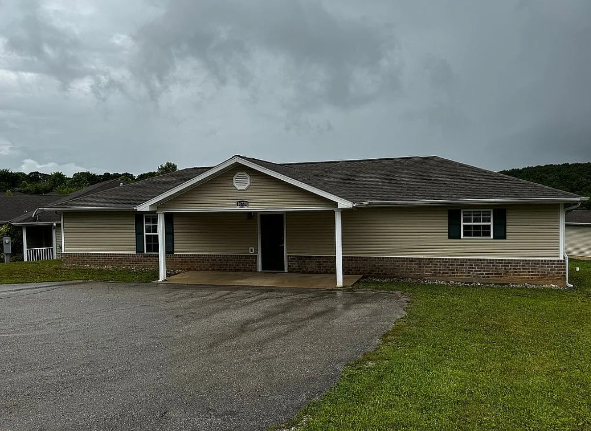 3 Bedroom House For Sale By Owner in Saint Robert, MO