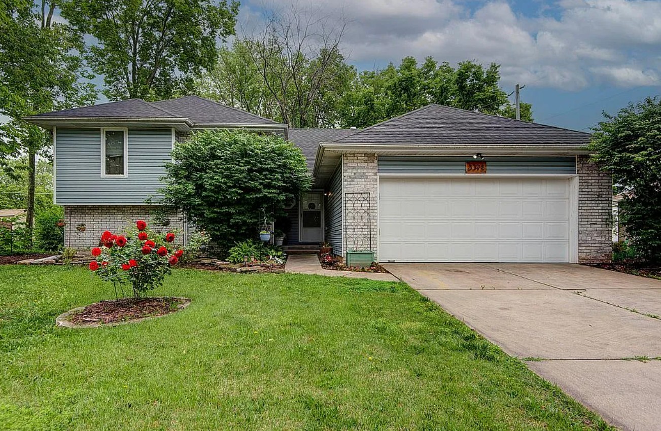 4 Bedroom House For Sale By Owner in Springfield, MO 