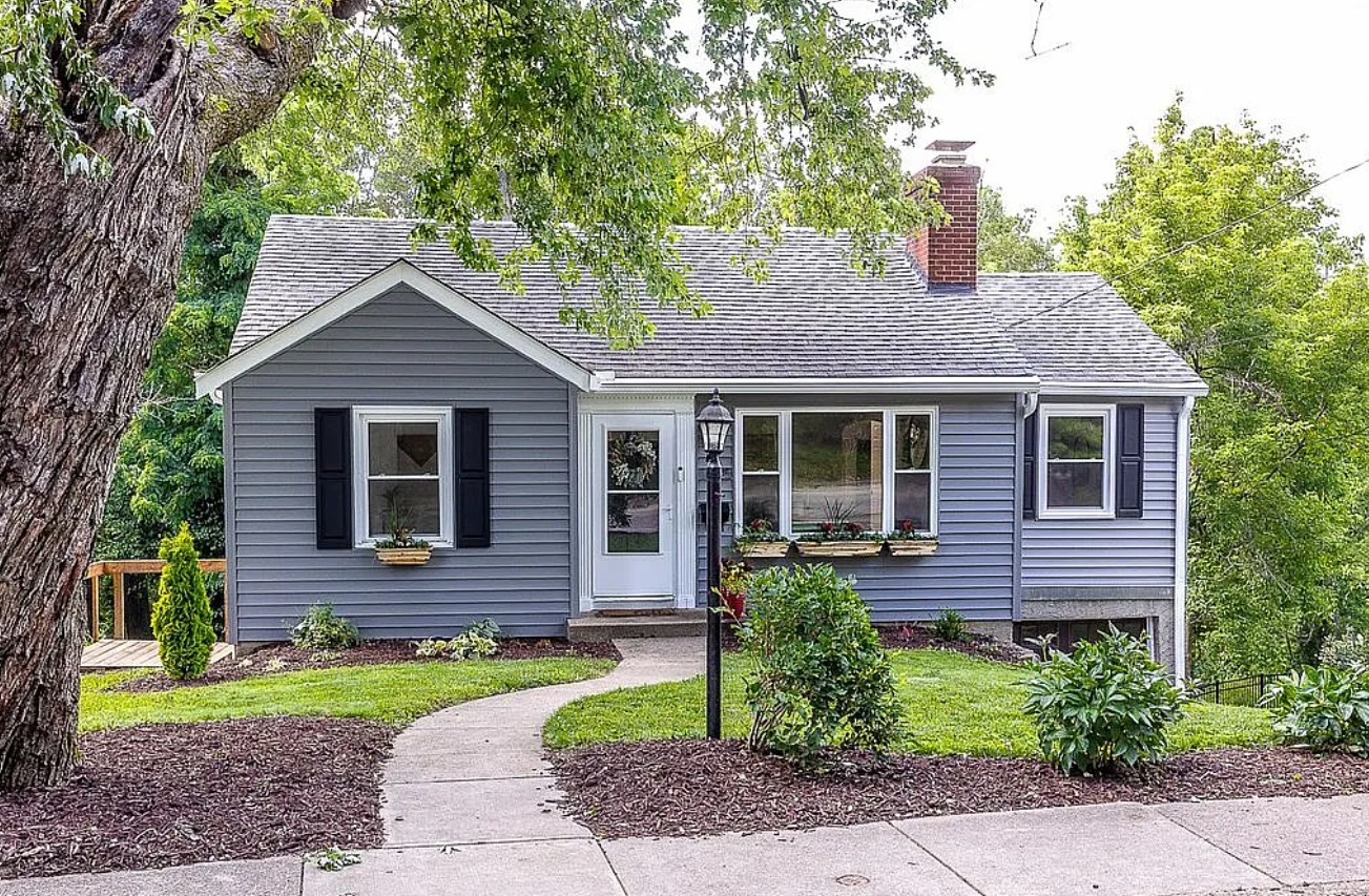 4 Bedroom House For Sale By Owner in Fort Thomas, KY 