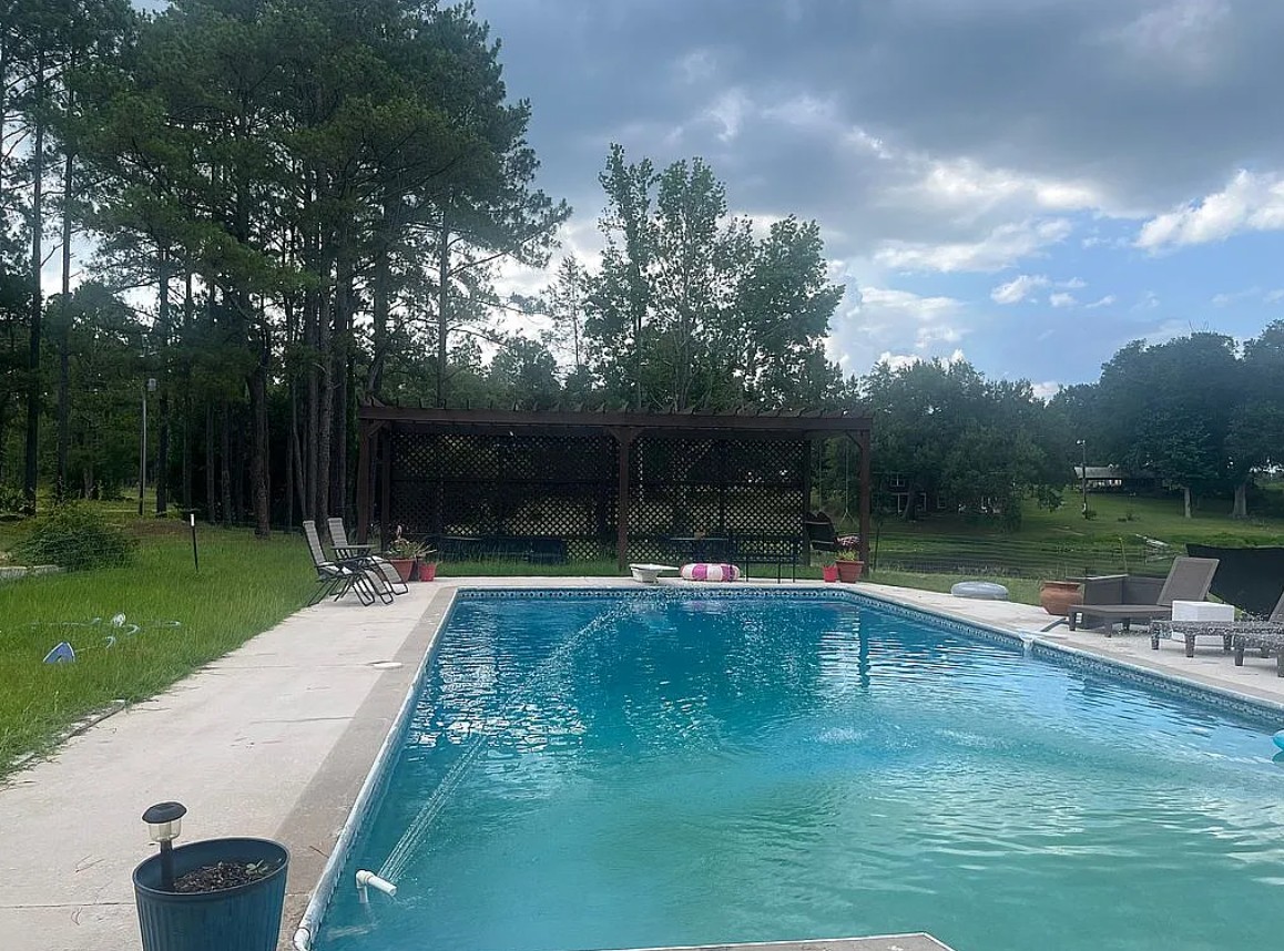 4 Bedroom House For Sale By Owner in Bainbridge, GA 