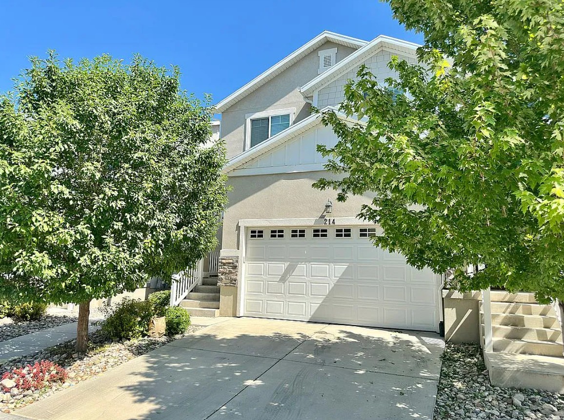 4 Bedroom House For Sale By Owner in Vineyard, UT 