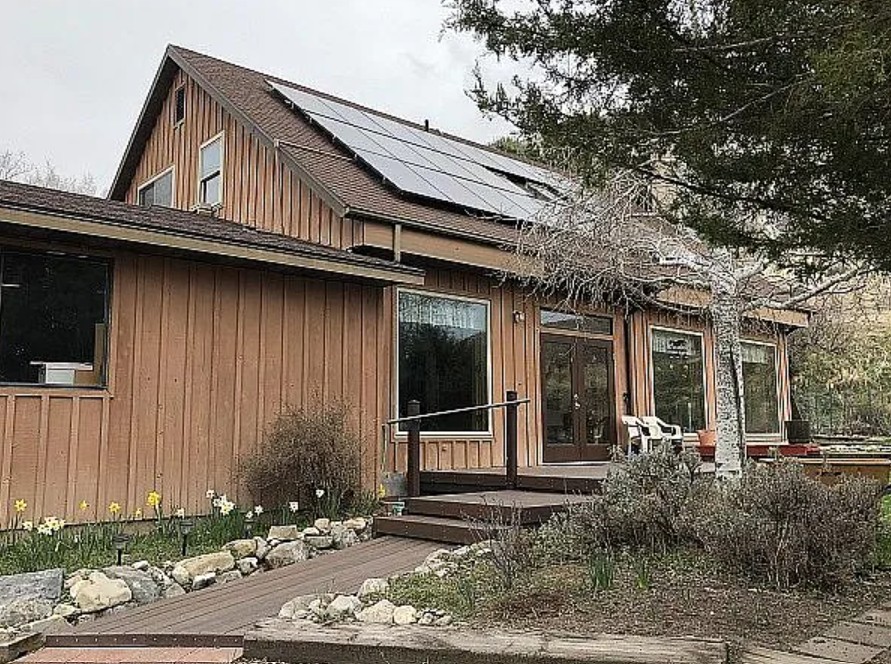 4 Bedroom House For Sale By Owner in Pleasant Grove, UT 