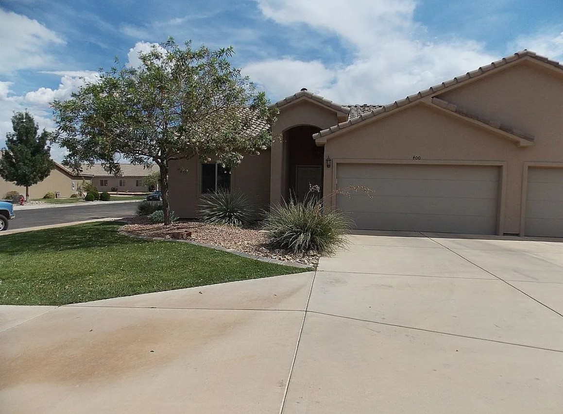 2 Bedroom Townhouse For Sale By Owner in Hurricane, UT 