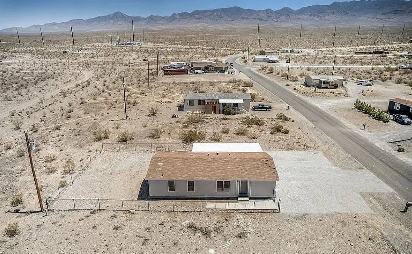3 Bedroom House For Sale By Owner in Pahrump, NV 