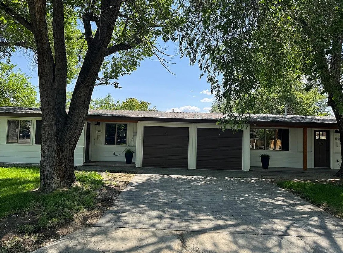 3 Bedroom Duplex For Sale By Owner in Carson City, NV