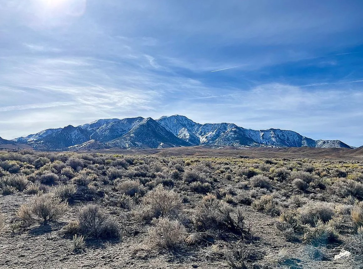 1 Bedroom Cabin For Sale By Owner in Round Mountain, NV 