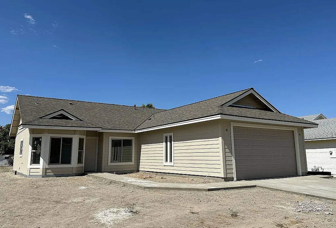 3 Bedroom House For Sale By Owner in Yerington, NV