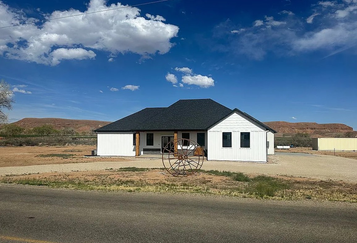 3 Bedroom House For Sale By Owner in Ballard, UT 