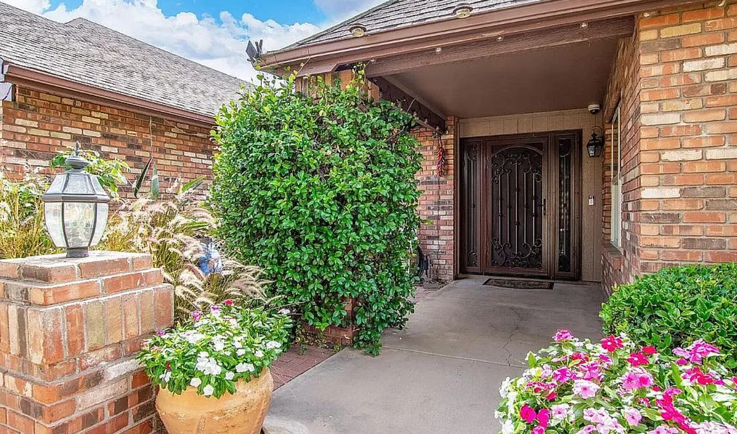4 Bedroom House For Sale By Owner in Scottsdale, AZ 