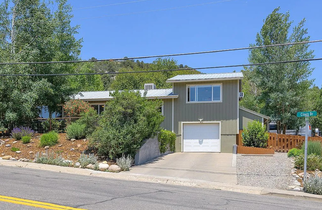 4 Bedroom House For Sale By Owner in Durango, CO 