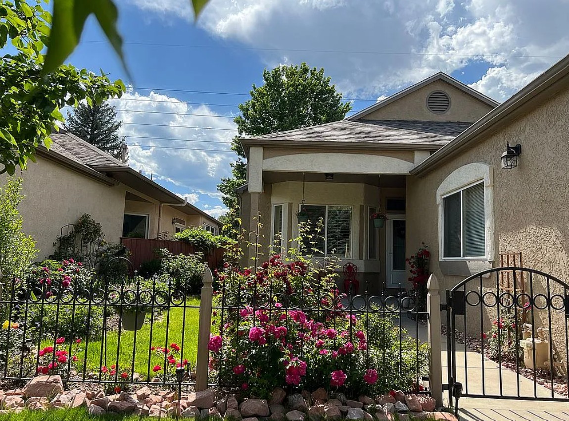 4 Bedroom House For Sale By Owner in Louisville, CO