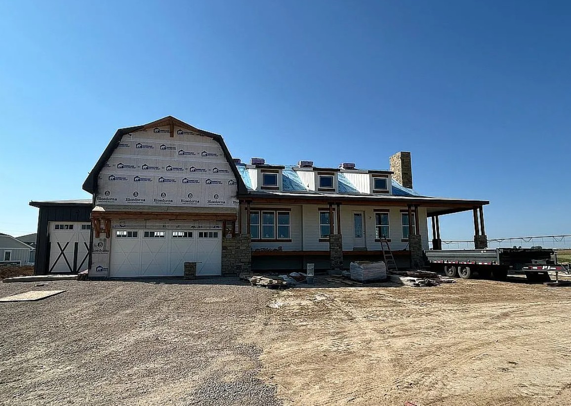 5 Bedroom House For Sale By Owner in Milliken, CO
