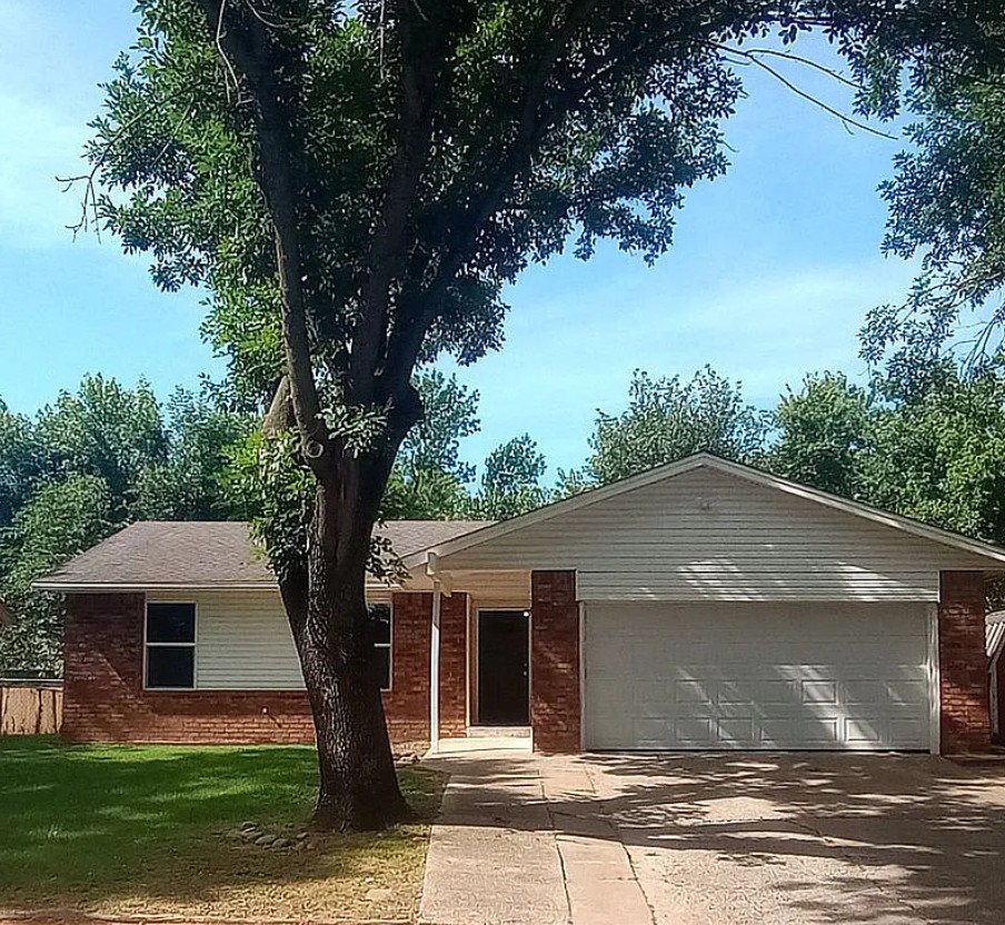 3 Bedroom House For Sale By Owner in Sand Springs, OK