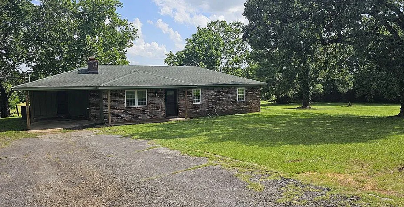 3 Bedroom House For Sale By Owner in Greenwood, AR
