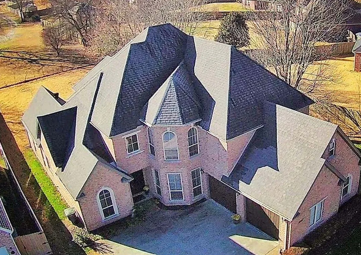 5 Bedroom House For Sale By Owner in Fayetteville, AR 