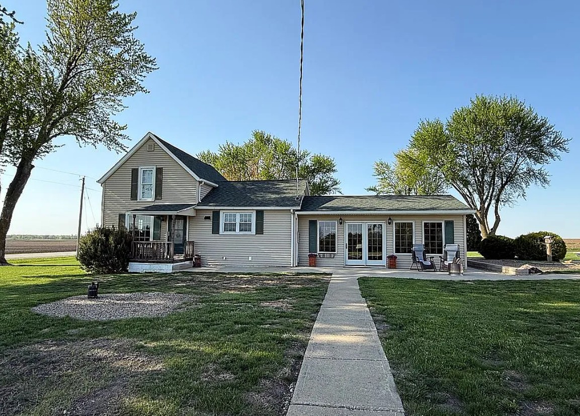 3 Bedroom House For Sale By Owner in Fairbank, IA
