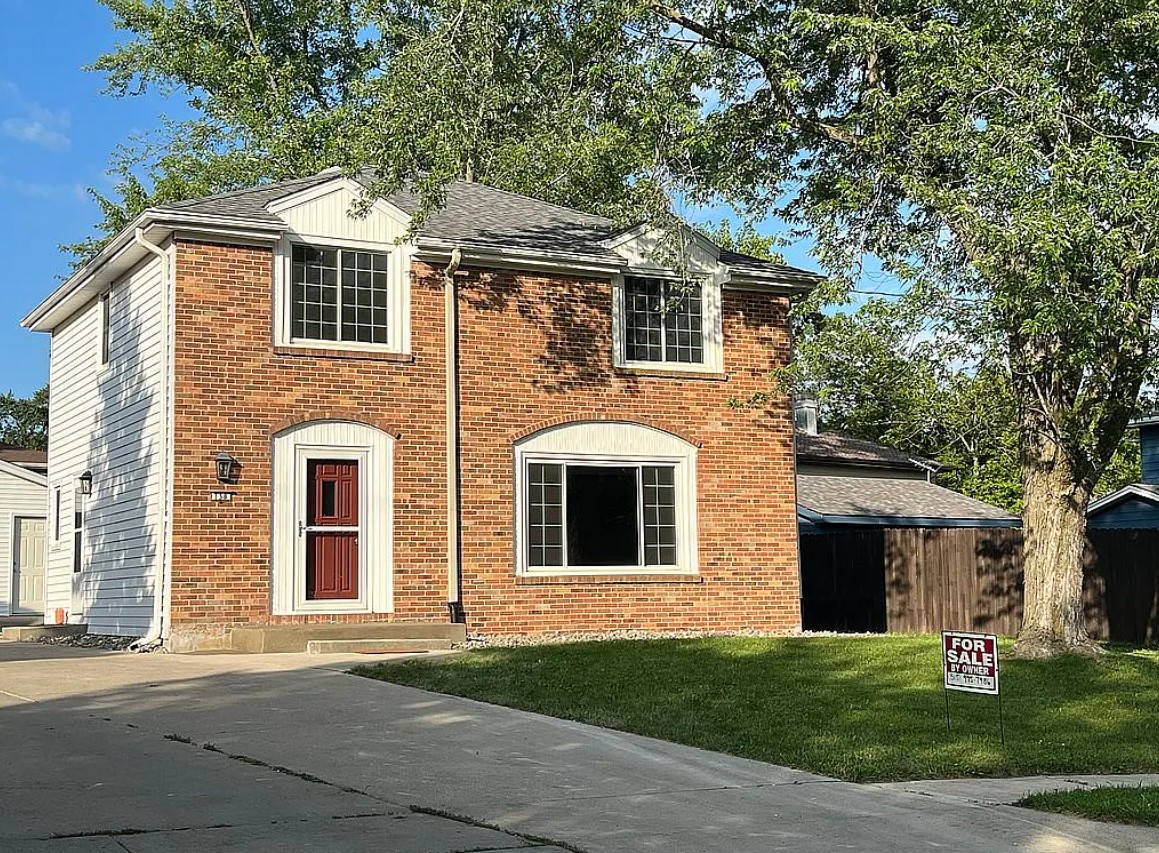 4 Bedroom House For Sale By Owner in Des Moines, IA 