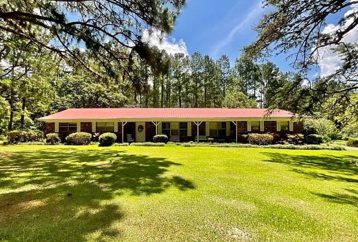 Home and Land For Sale By Owner in Heidelberg, MS